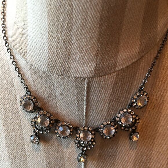 RHINESTONE AND Antique Looking Necklace & Bracelet - Picture 8 of 9